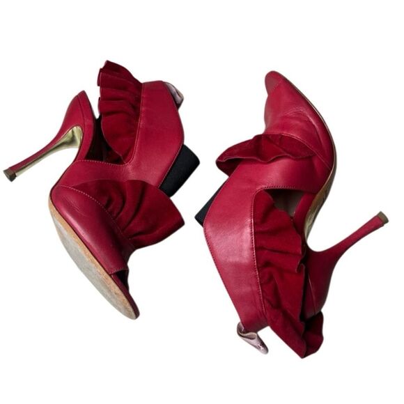 Dahlia Selva Elegant Red Ruffle Women's Heels Size 37.5 - Picture 2 of 8